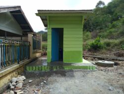 Gotong Royong TNI dan Warga Hasilkan Fasilitas MCK Layak di Desa Alur Gele