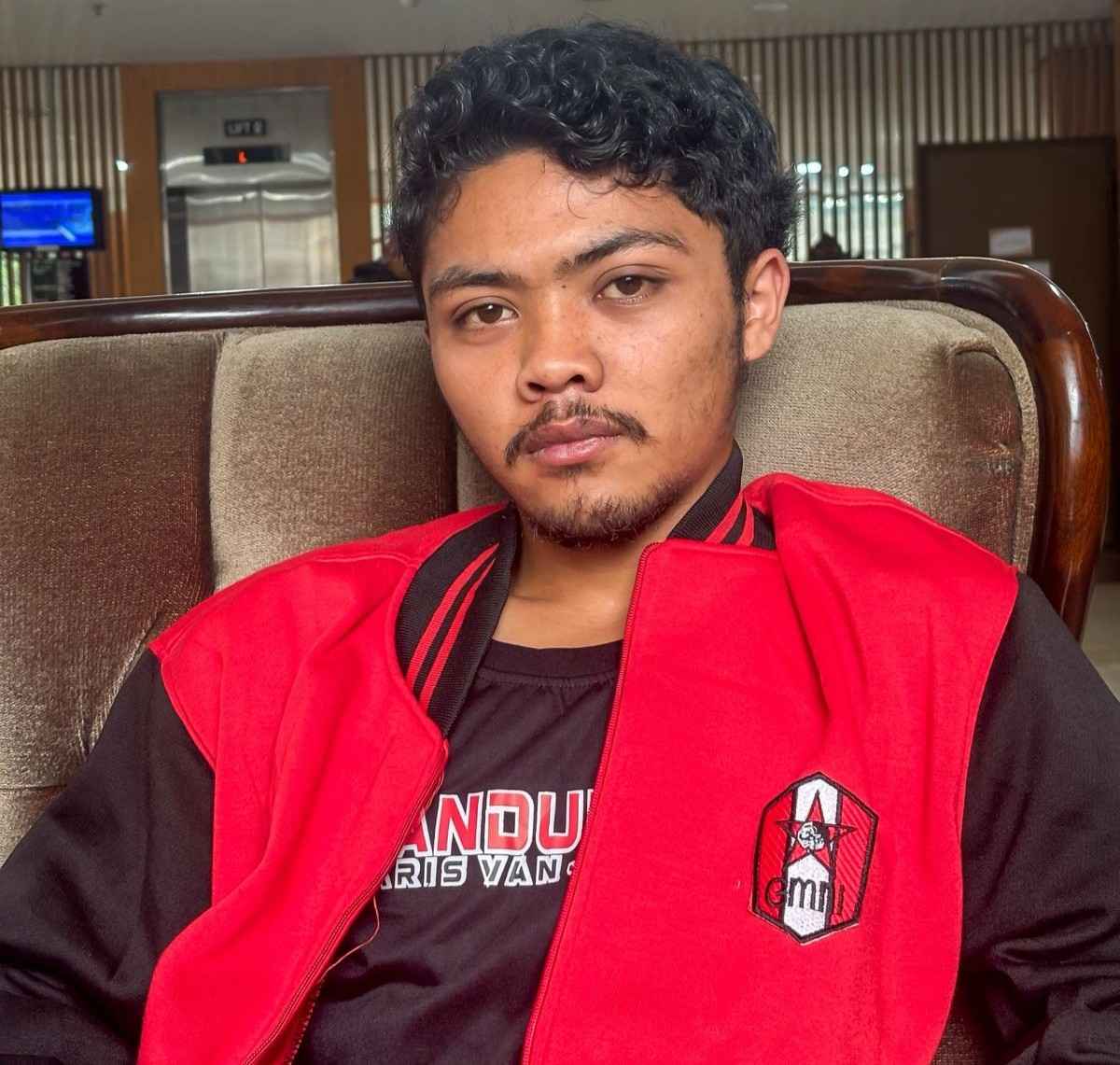 Rahmat Roza mengecam rencana pacuan kuda di tengah banjir susulan, menyebutnya tak berempati dan tanpa urgensi. (Foto/dok, ist*)