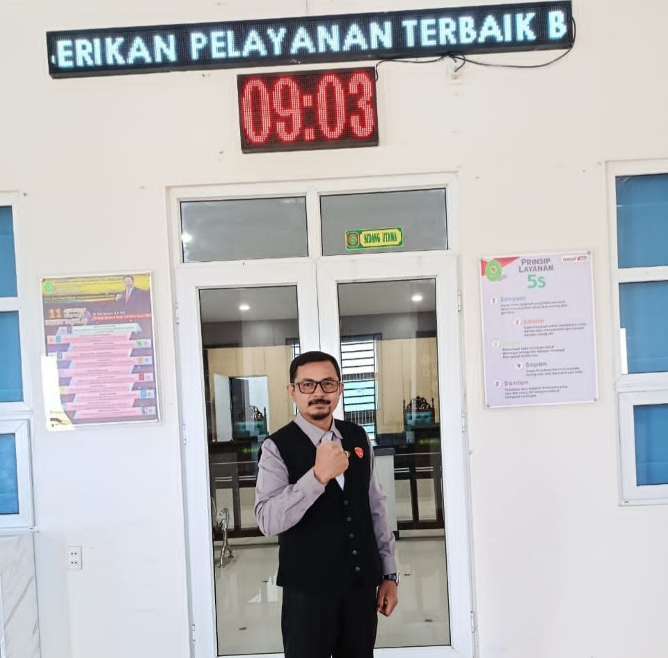 Advokat, Sucipto, S.H (Foto/dok, ist)**