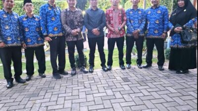 Kamis (23/7/2026). Pelantikan ini merupakan bagian dari rotasi kepala sekolah yang dilakukan Dinas Pendidikan Aceh untuk memperkuat mutu dan kepemimpinan pendidikan di Kabupaten Bener Meriah.