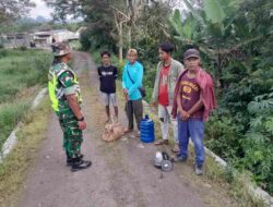 Babinsa Koramil 02/Bebesen Sosialisasikan Mitigasi Banjir dan Longsor kepada Masyarakat